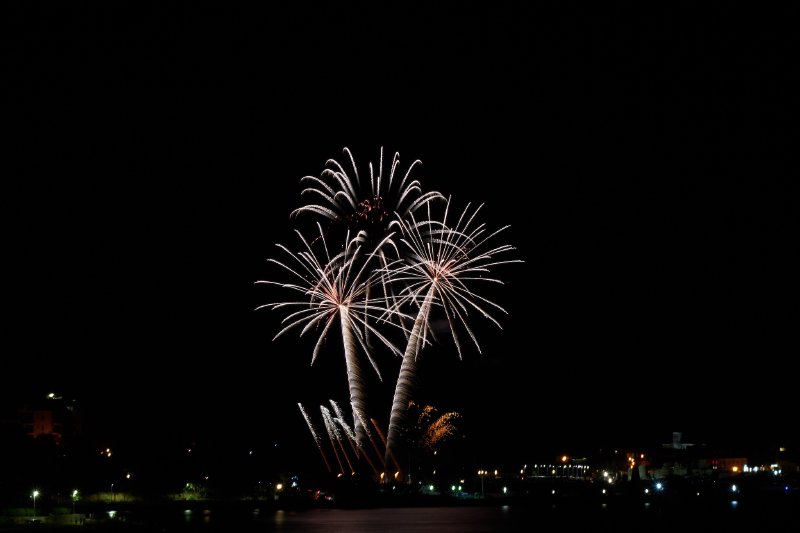 foc-de-artificii-1.jpg